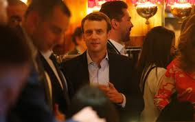 Soirée à la Rotonde: la presse met en garde Macron contre tout triomphalisme