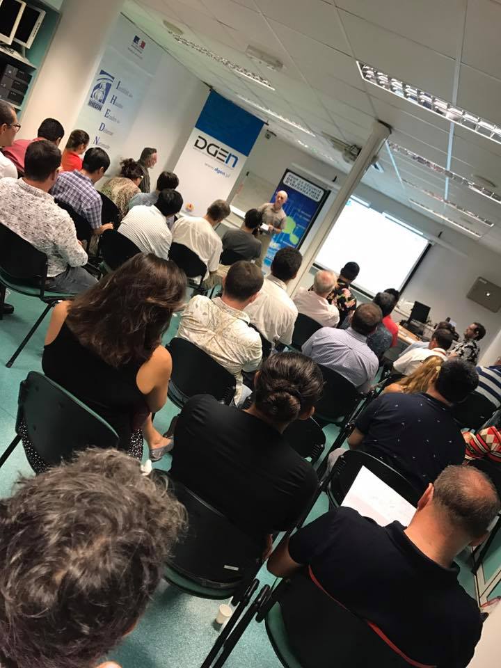 Les 40 professionnels présents ont fait connaissance et ont échangé leurs coordonnées pour savoir qui contacter en cas de crise