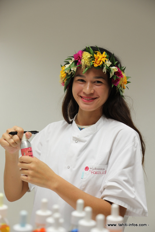 Miss Tahiti : les candidates se muent en créatrice de produits de beauté (photos)