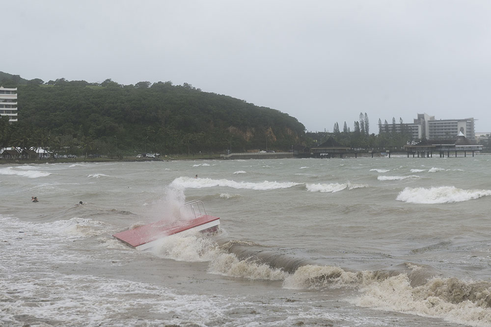 Le nord de la Nouvelle-Calédonie et deux îles en alerte cyclonique maximale