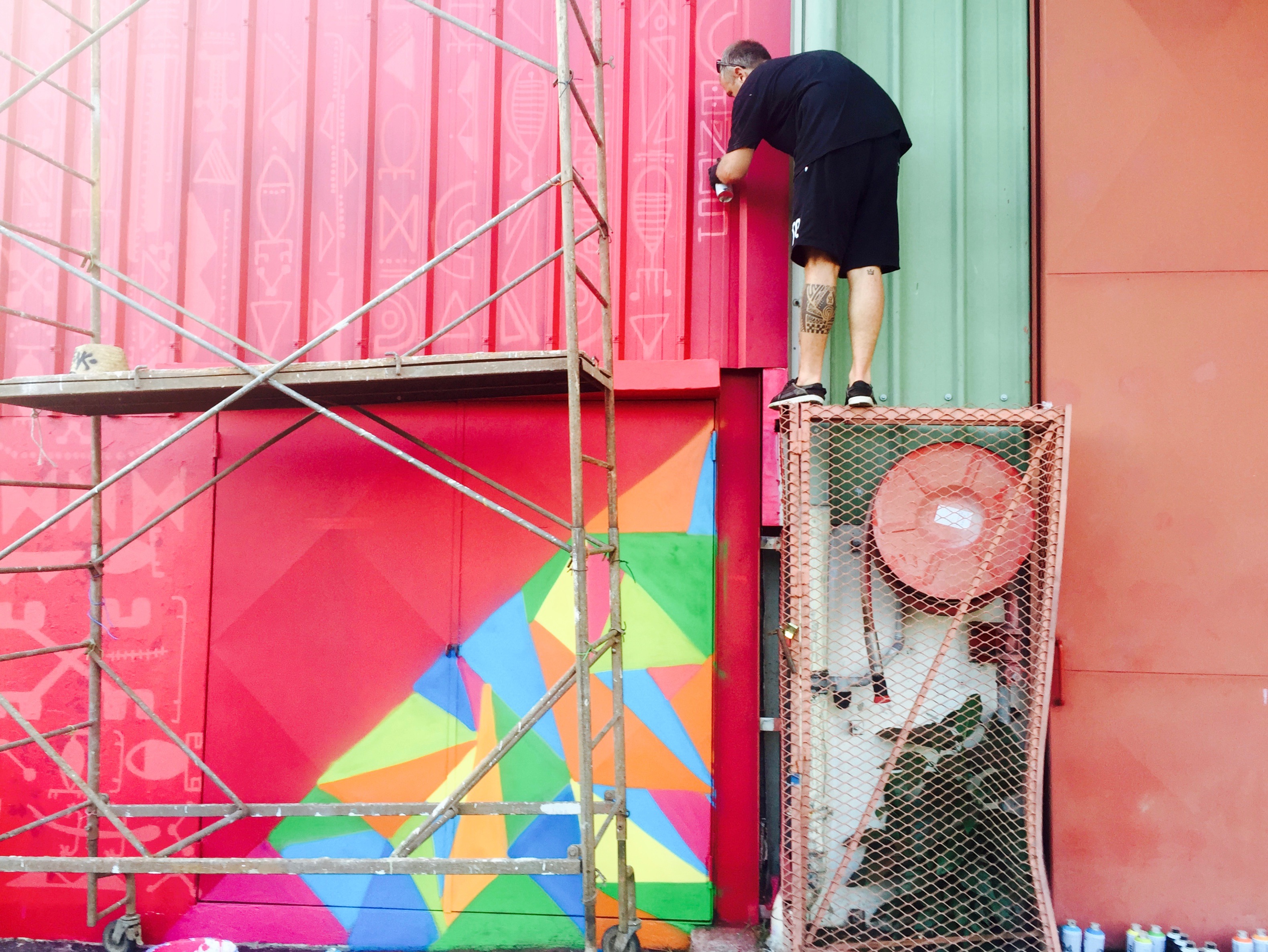 Art fusion : livre, culture et graffiti au Vent des îles