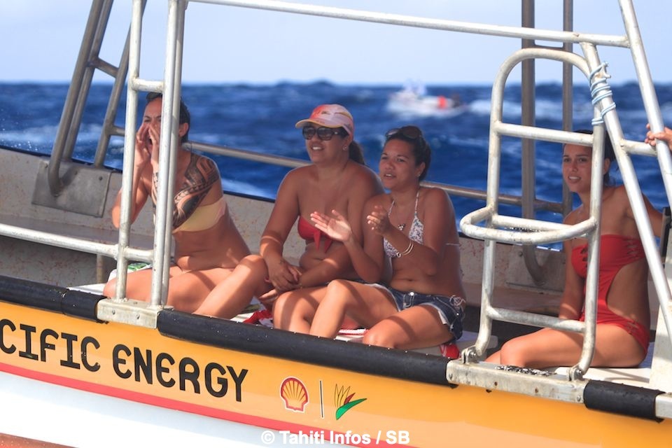 Les supportrices de Shell Va'a ont donné de la voix dans les moments clés