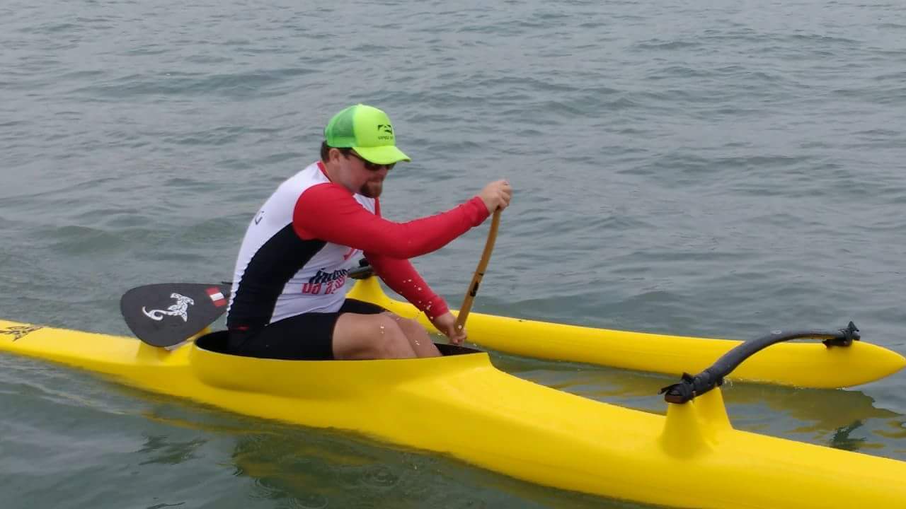 Zachary coach de va’a au Pérou