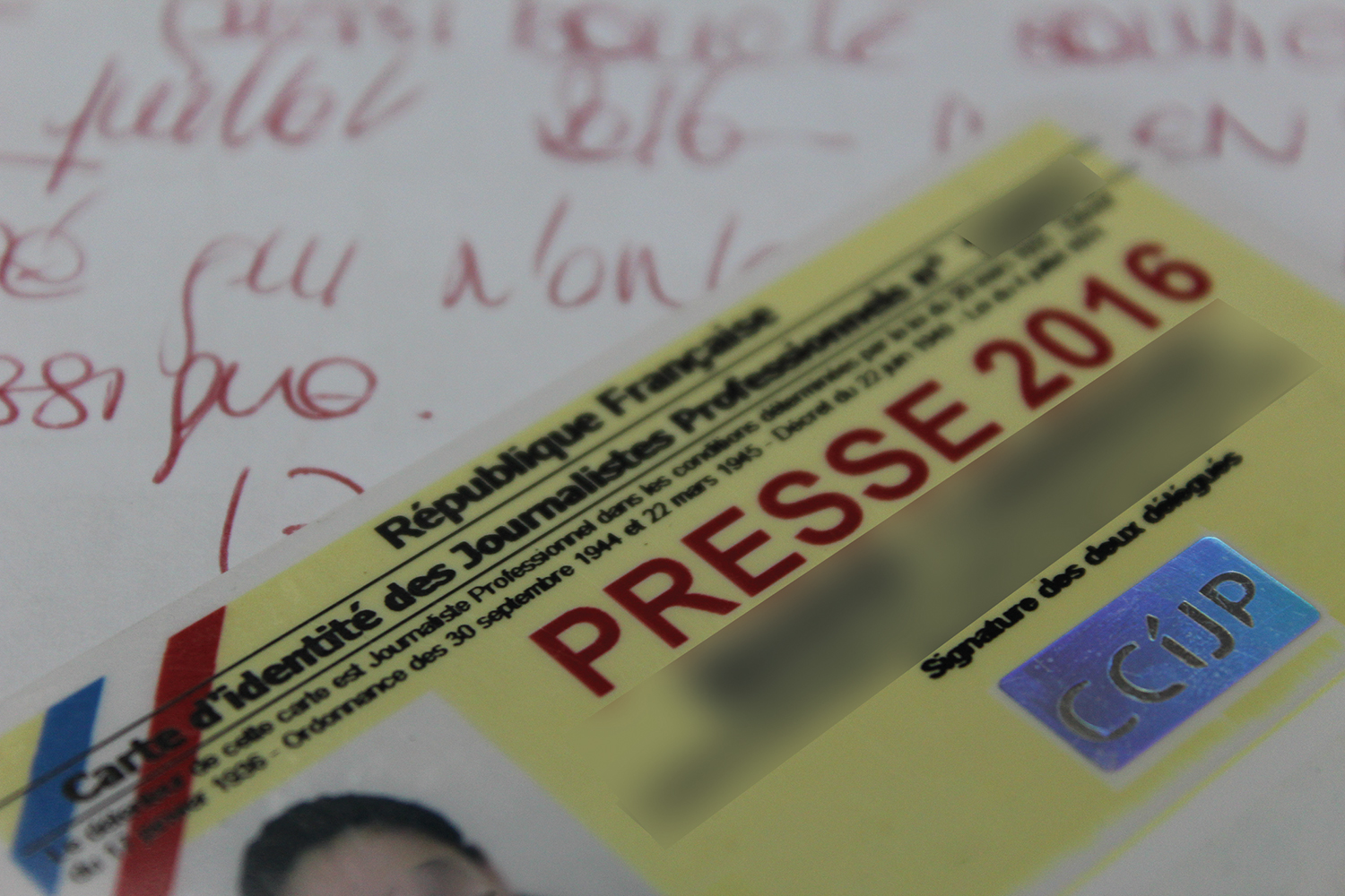 L'assemblée favorable à la protection des journalistes