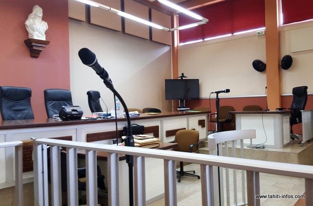 Détenu à Nuutania depuis août 2015, l’accusé a constamment changé de version ce lundi à son procès aux assises, expliquant ne pas se souvenir des raisons de son "emportement".