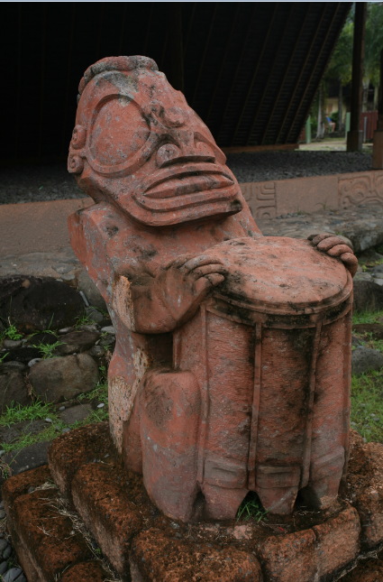 Carnet de voyage - Les « tiki toa » de Hiva Oa