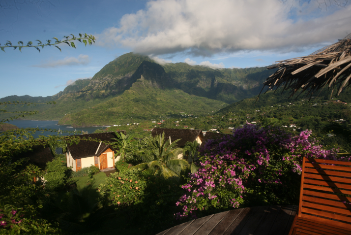 Carnet de voyage - Les « tiki toa » de Hiva Oa