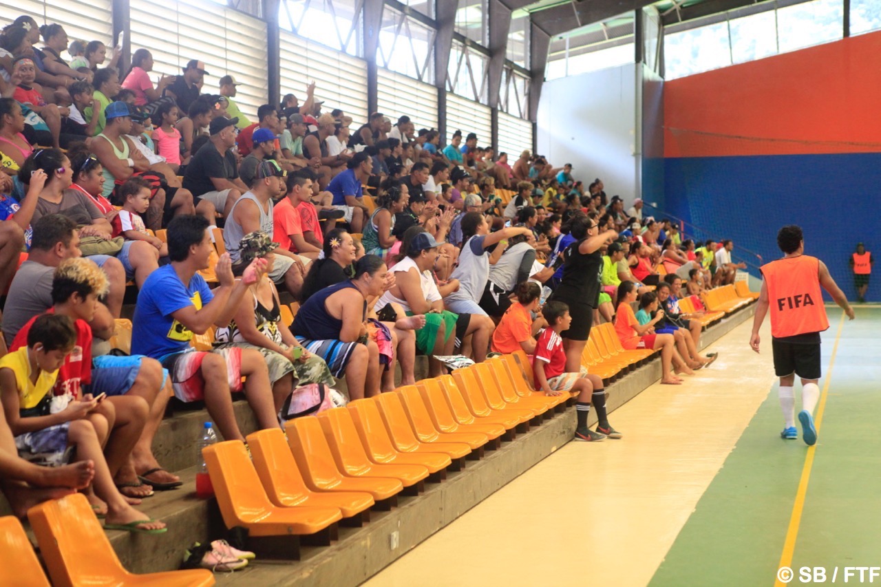 Le public était en folie dimanche après midi à Titioro