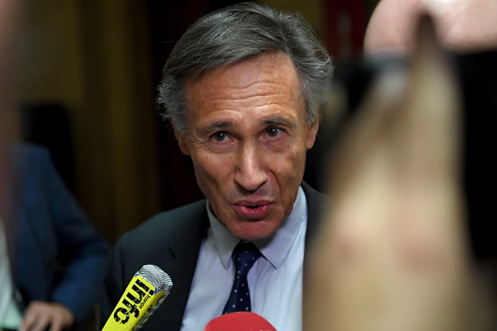 Le pneumologue Aubier condamné pour avoir menti au Sénat, une première