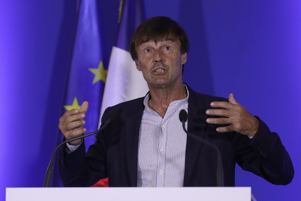 Hulot dévoile un "plan climat" ambitieux dépourvu de mesures concrètes