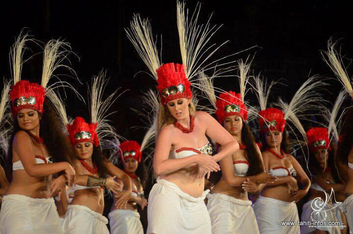 Les danseuses de Nuna'a e hau (crédit : Chicky Tahiti)