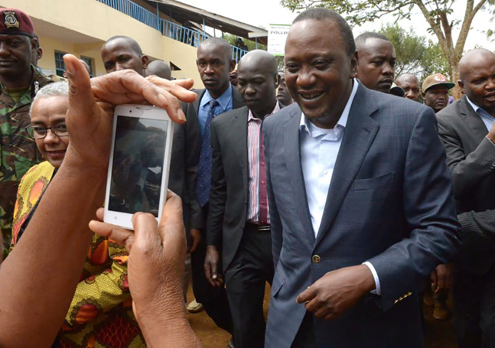 Kenya: le président en tête, l'opposition rejette les résultats