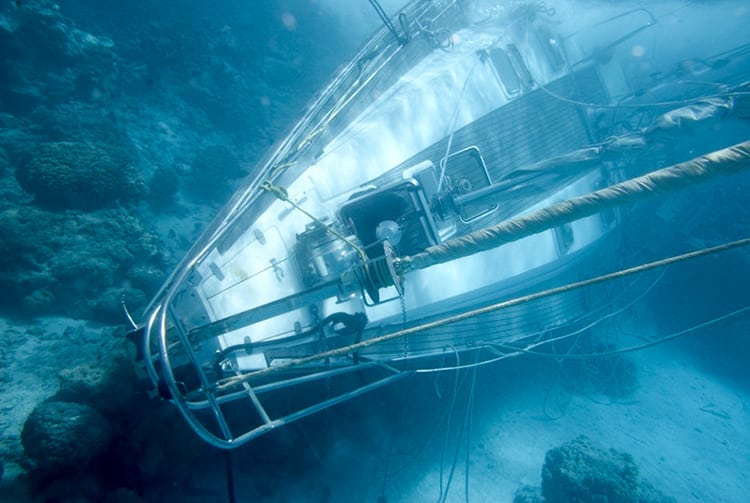 Echouage du voilier Bethel II à Ahe