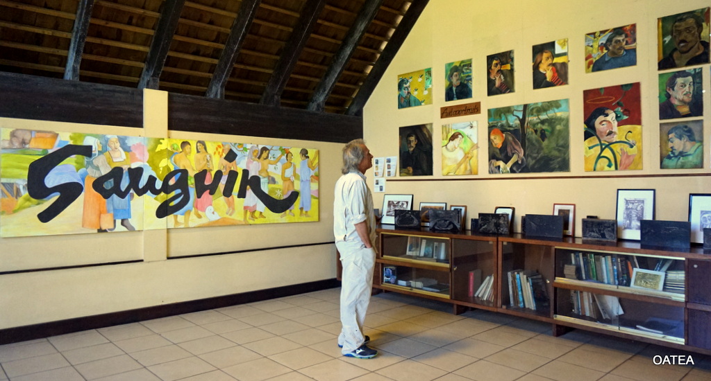 Visite du centre culturel Paul Gauguin, à Hiva Oa.