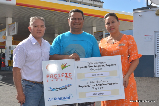 Joseph Amo de Tahaa est l'heureux gagnant du jeu Shell / Pacific.