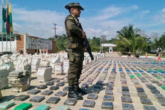 Près de sept tonnes de cocaïne de Colombie saisies en une semaine