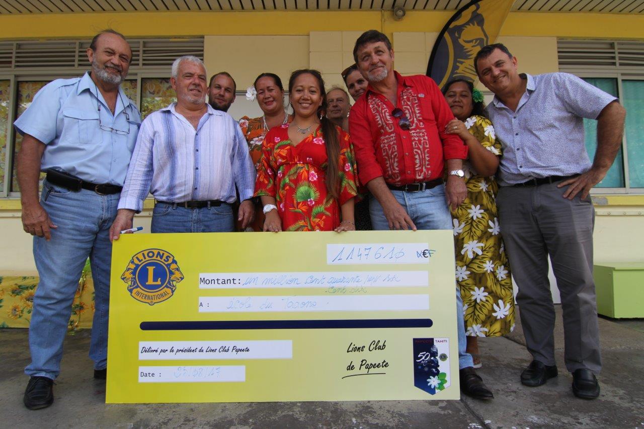 Après les intempéries, le Lions Club consacre un million de francs à l'école de Taaone