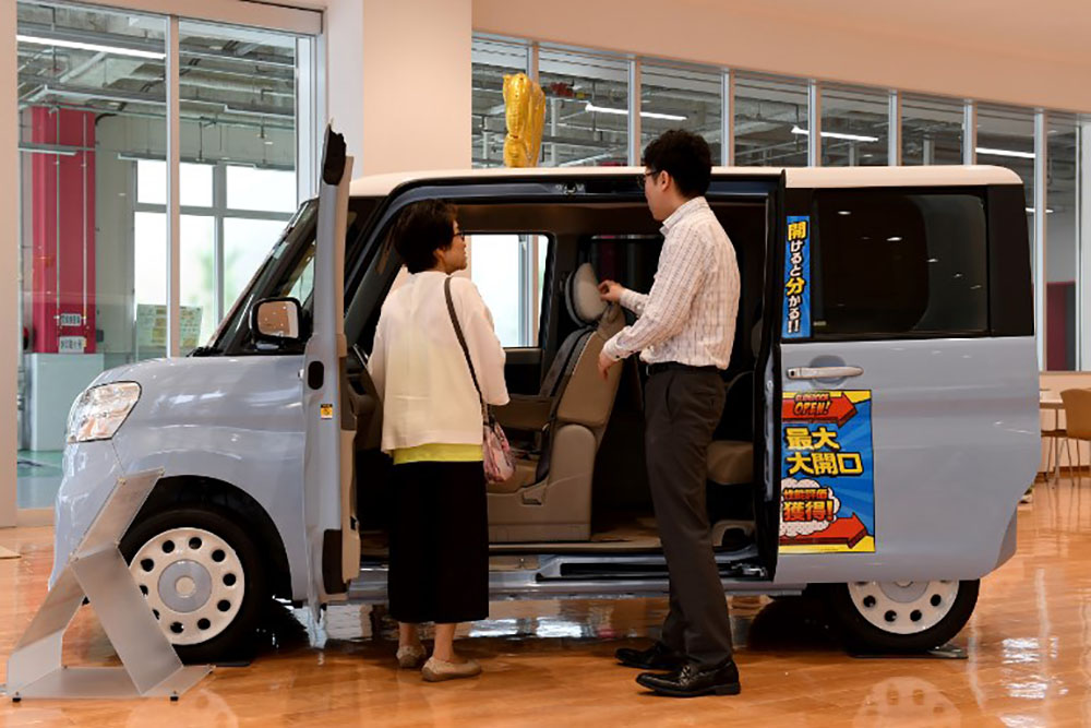 Les "kei cars", ces cocasses mini-voitures japonaises