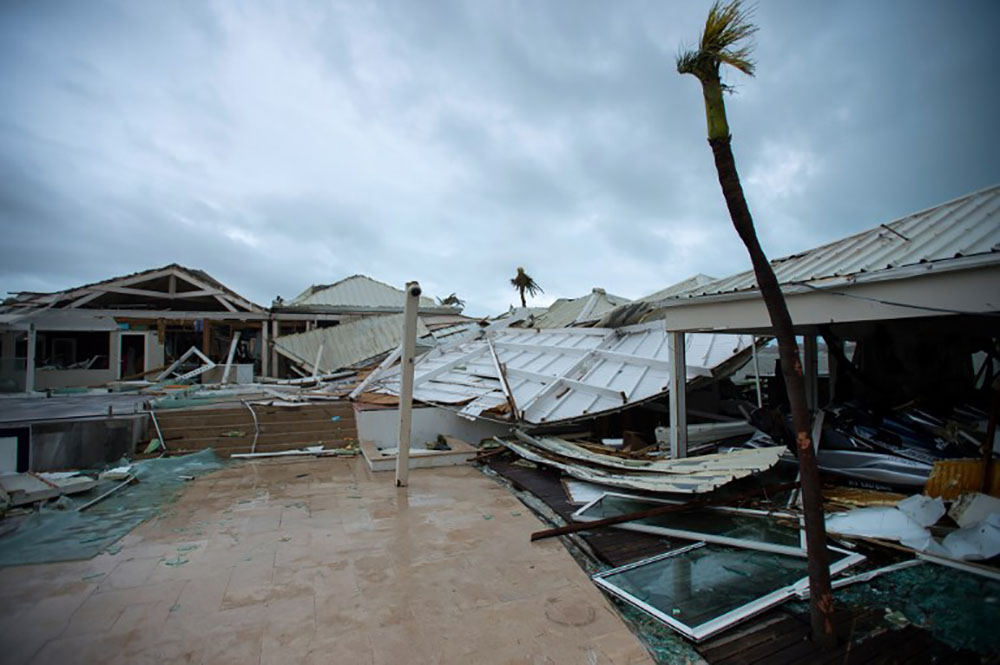 Irma : les secours s'organisent pour atteindre les îles dévastées