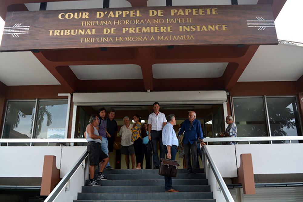 Polynésie : une dizaine de douaniers condamnés pour de petits arrangements à l’aéroport