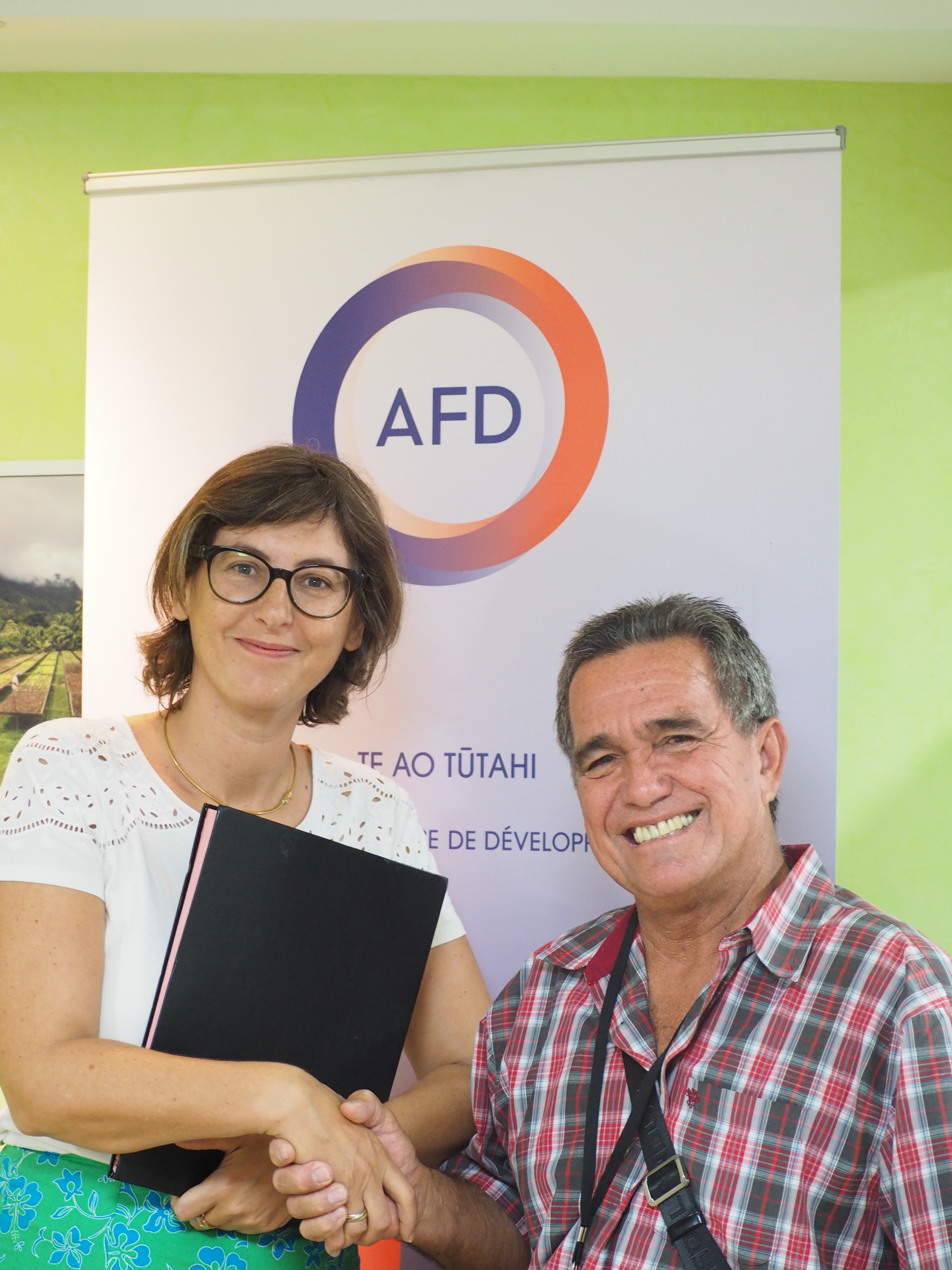 La commune de Puka Puka signe une convention de financement avec l'AFD