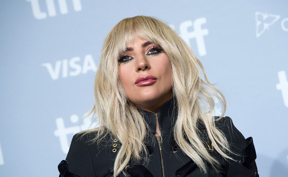 Au festival de Toronto, Lady Gaga en souffrance prévoit une pause