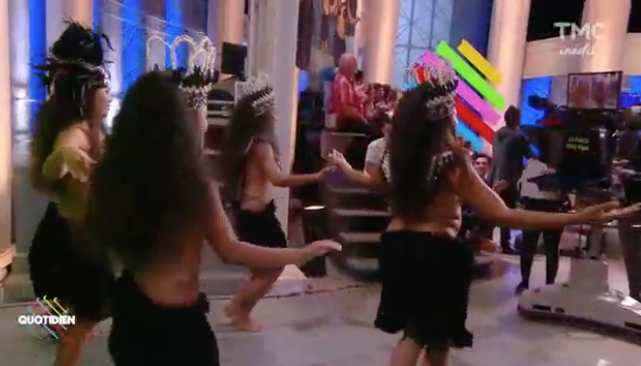 Insolite: Ken Cartler fait la météo de Quotidien en tahitien sur TMC