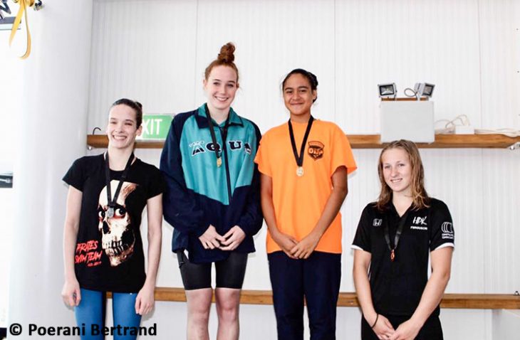 La jeune Poerani Bertrand, en orange, est issue de l'OLP