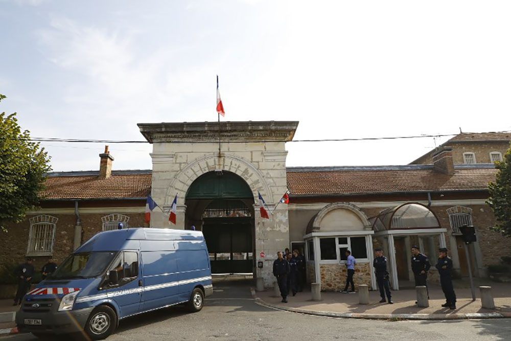 Deux islamistes détenus à Fresnes soupçonnés de projeter un attentat mis en examen