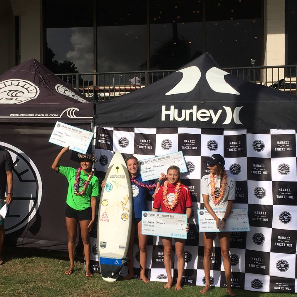 La surfeuse de Huahine n'a que 17 ans