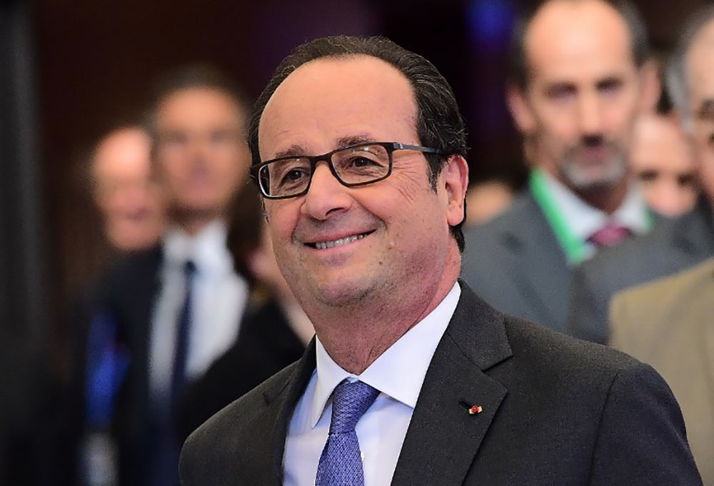 L'Etat devra rembourser 10 milliards d'euros aux entreprises, Hollande critiqué