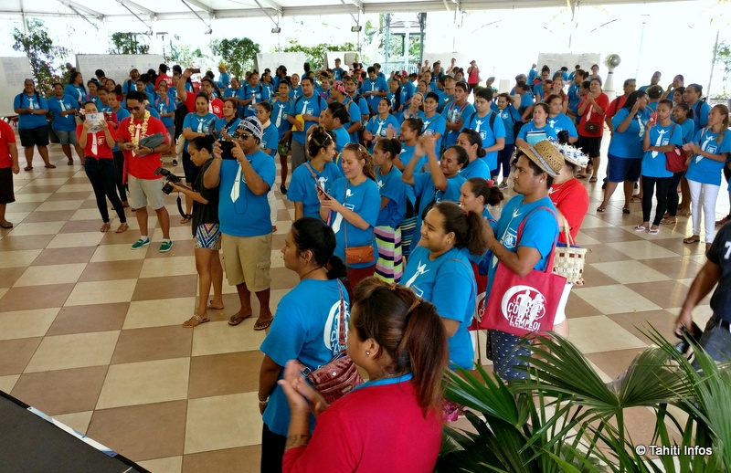 Après une matinée à démarcher sous la pluie, les 200 participants ont échangé les offres collectées et ont déjeuné ensemble.