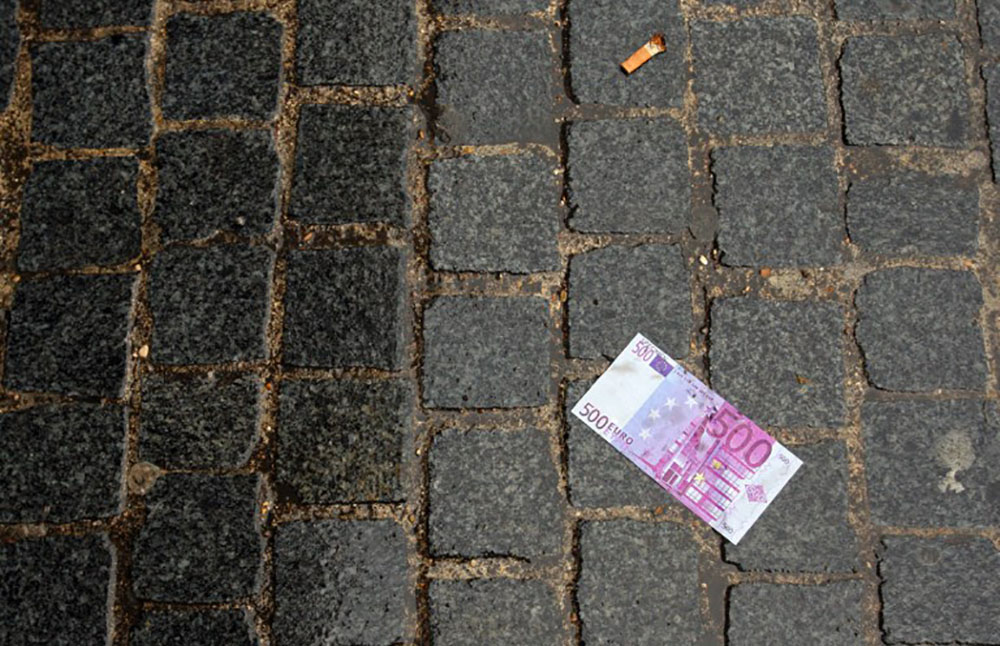 10 ans de prison requis contre "l'acteur principal" d'un réseau de faux-monnayeurs