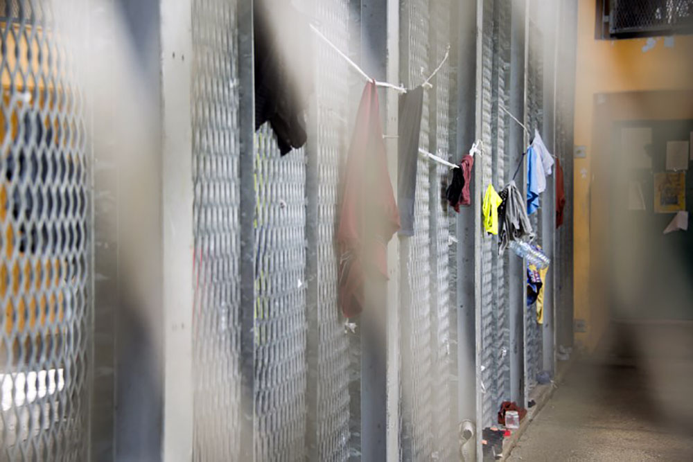 Guadeloupe: 4 ans ferme pour un surveillant qui introduisait de la drogue en prison