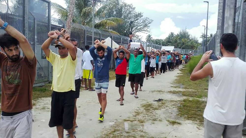 La Papouasie augmente la pression sur les réfugiés du camp australien de Manus