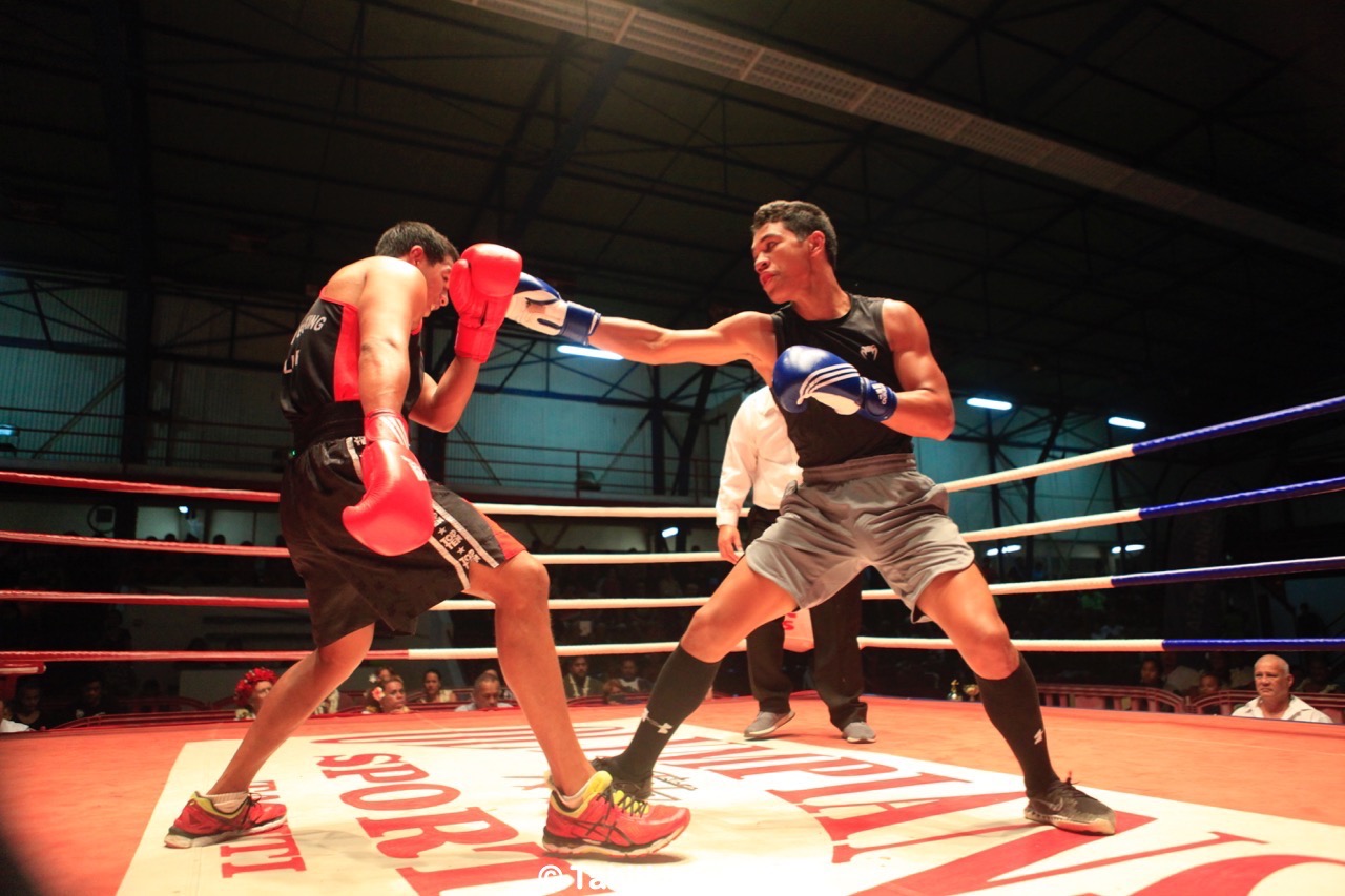 Belle victoire aux points de Tupuatea Grand Pittman, en rouge, du Moorea BC