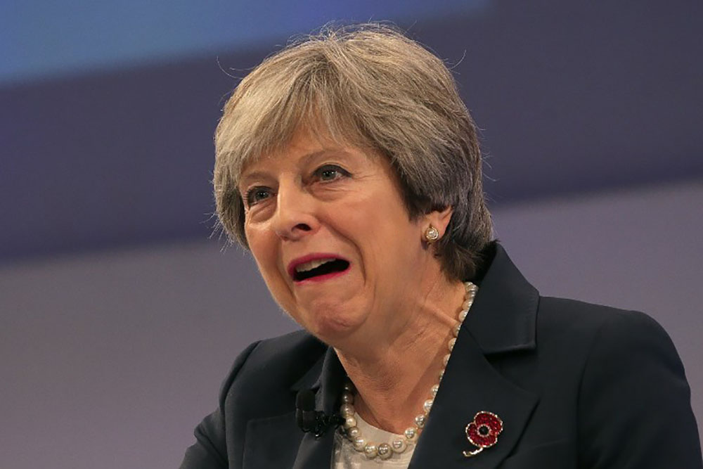 Brexit: Theresa May se lance dans une bataille parlementaire