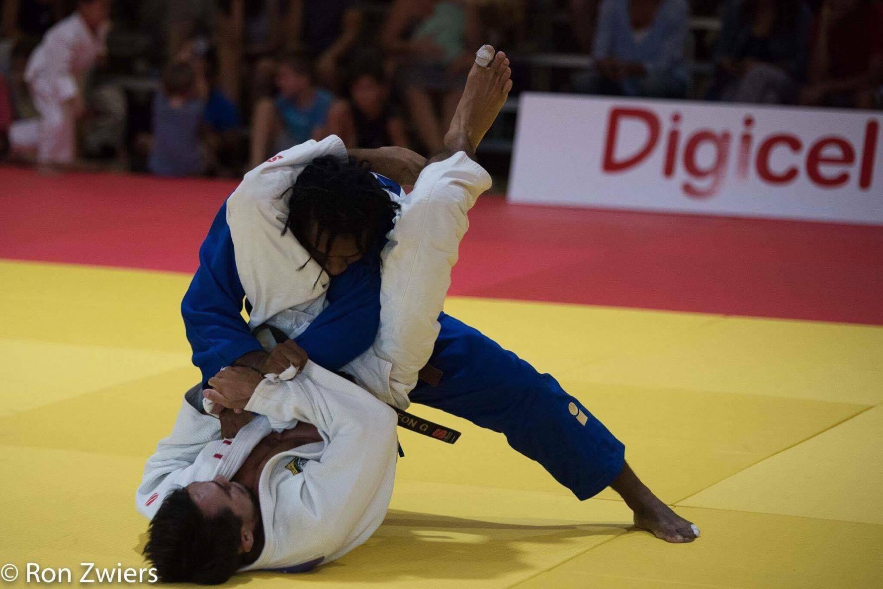 Judo – Championnats d’Océanie : Gaston Lafon, isolé et blessé, remporte l’or