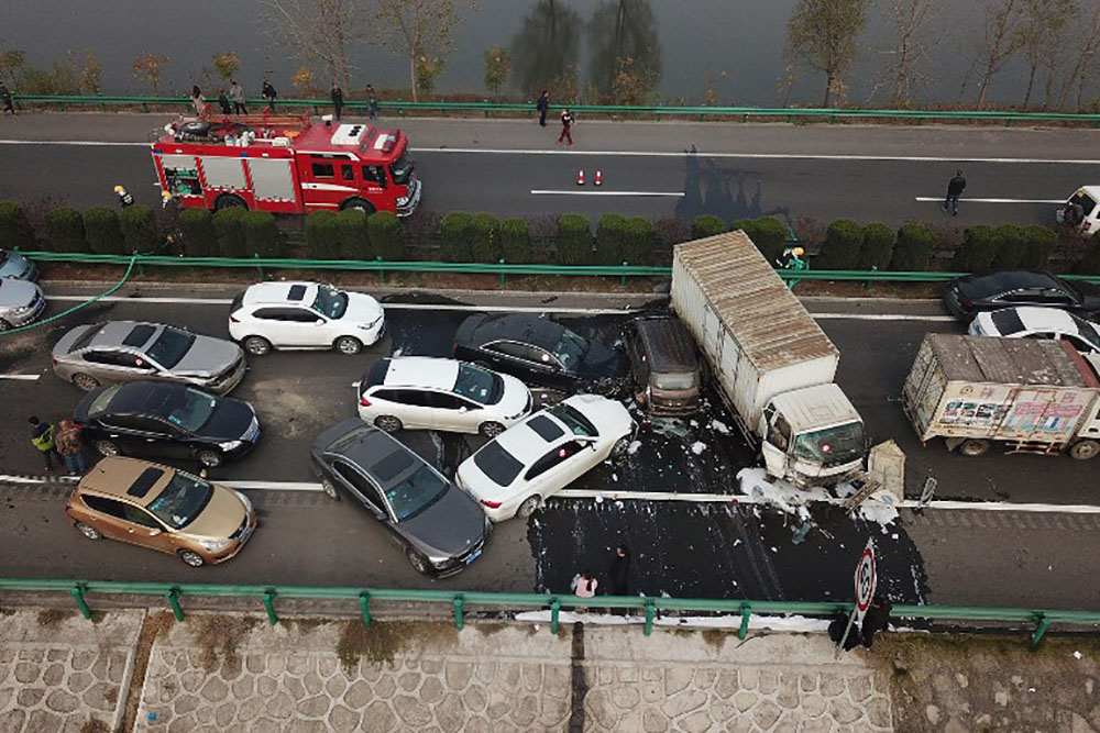 Carambolage en Chine: 18 morts sur une autoroute