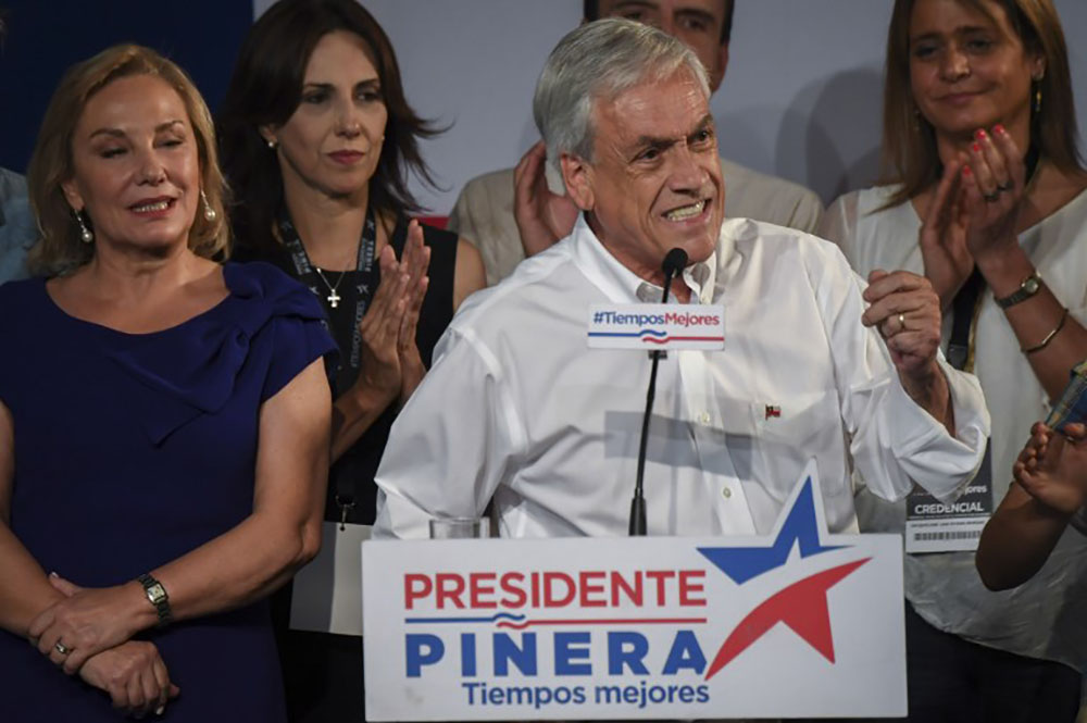 Présidentielle au Chili: le conservateur Piñera face au socialiste Guillier au 2e tour