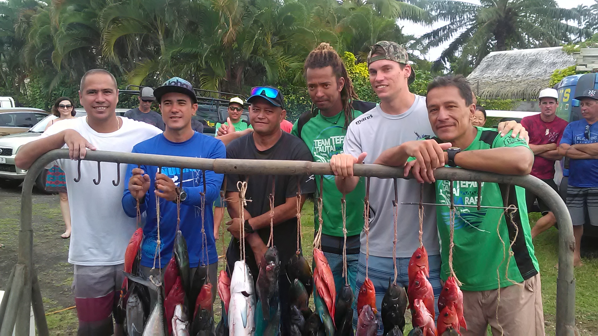 Steeve Tetuanui, Teva montagnon, Tepou Nehemia, Del Lamartiniere, Gianni Campeggi et Rahiti Buchin