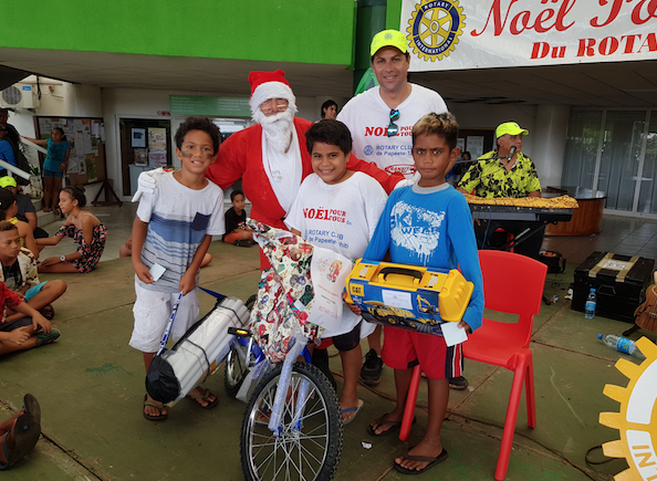 Noël pour tous du Rotary club: 3 containers de jouets collectés et 4000 enfants