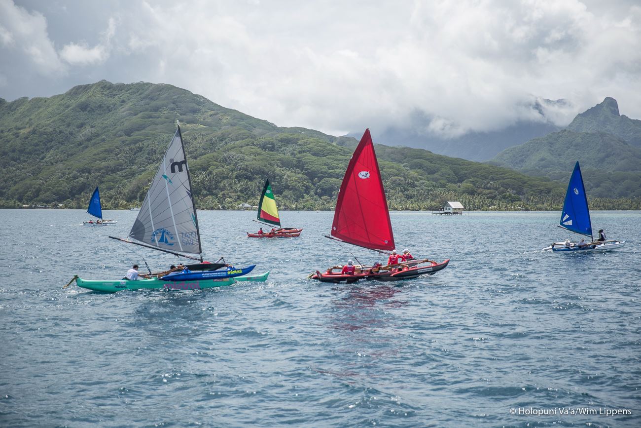 La course Hawaiki Nui Voyage 2017 se déroule en ce moment aux Raromatai © Holopuni va'a / Wim Lippens