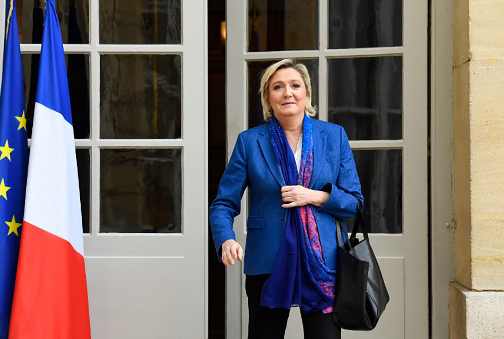 Marine Le Pen ne conduira pas la liste du FN aux européennes