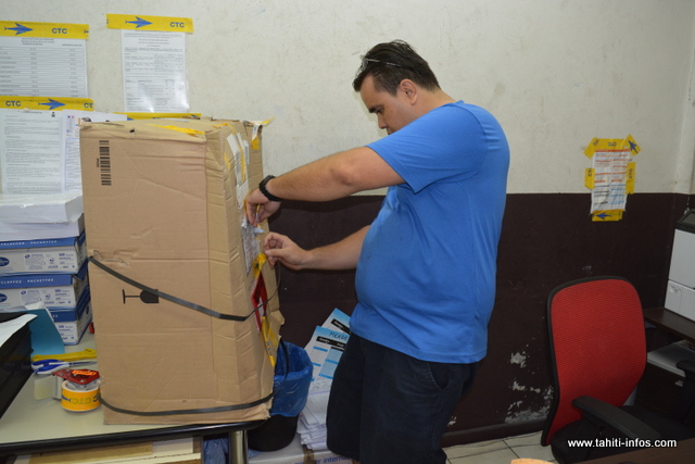 Depuis 2016, l'OPT a repris en charge la taxation des colis ayant une valeur CAF compris entre 20 000 et 50 000 francs.