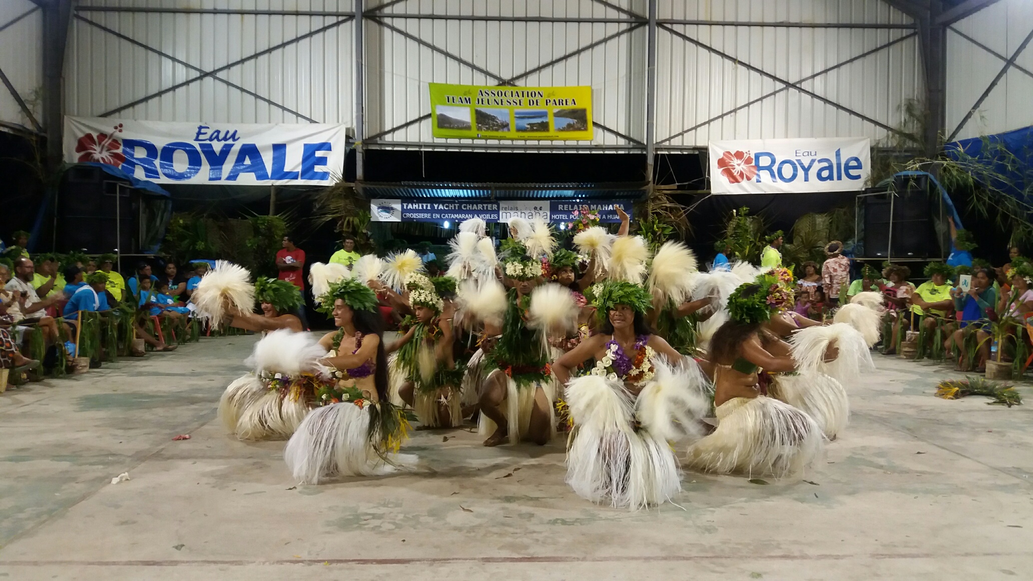En soirée, le public pourra apprécier les différentes prestations des groupes de danse.