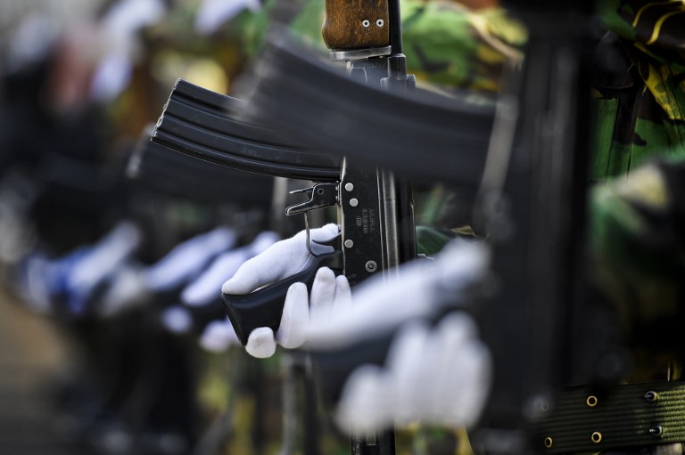 Migrations: l'Italie va déployer 470 militaires au Niger