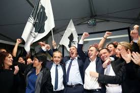 Talamoni, élu président de l'Assemblée de Corse, dédie sa victoire aux "prisonniers politiques"