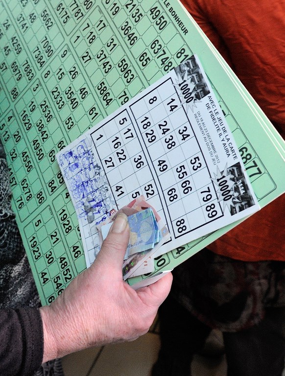 Un spray nasal testé contre l'addiction aux jeux de hasard