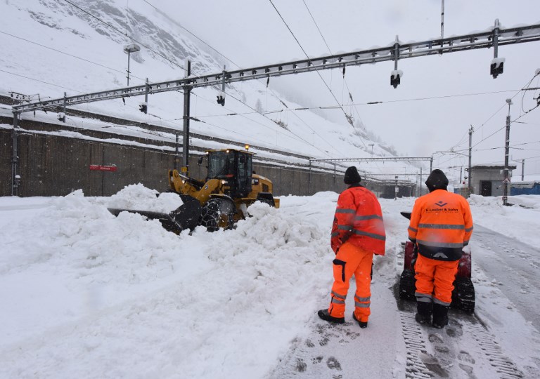 Suisse: 13.000 touristes bloqués dans la station alpine de Zermatt en raison de la neige